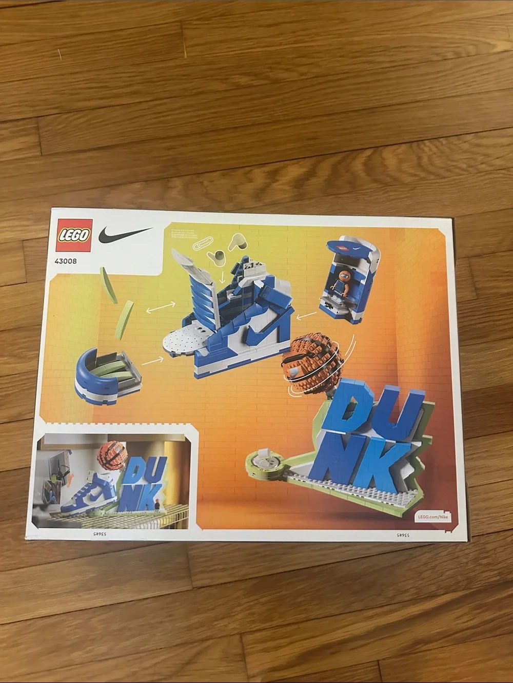 #43008 Nike Dunk x LEGO® Set UNOPENED